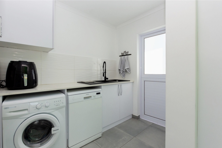 3 Bedroom Property for Sale in Shelley Point Western Cape